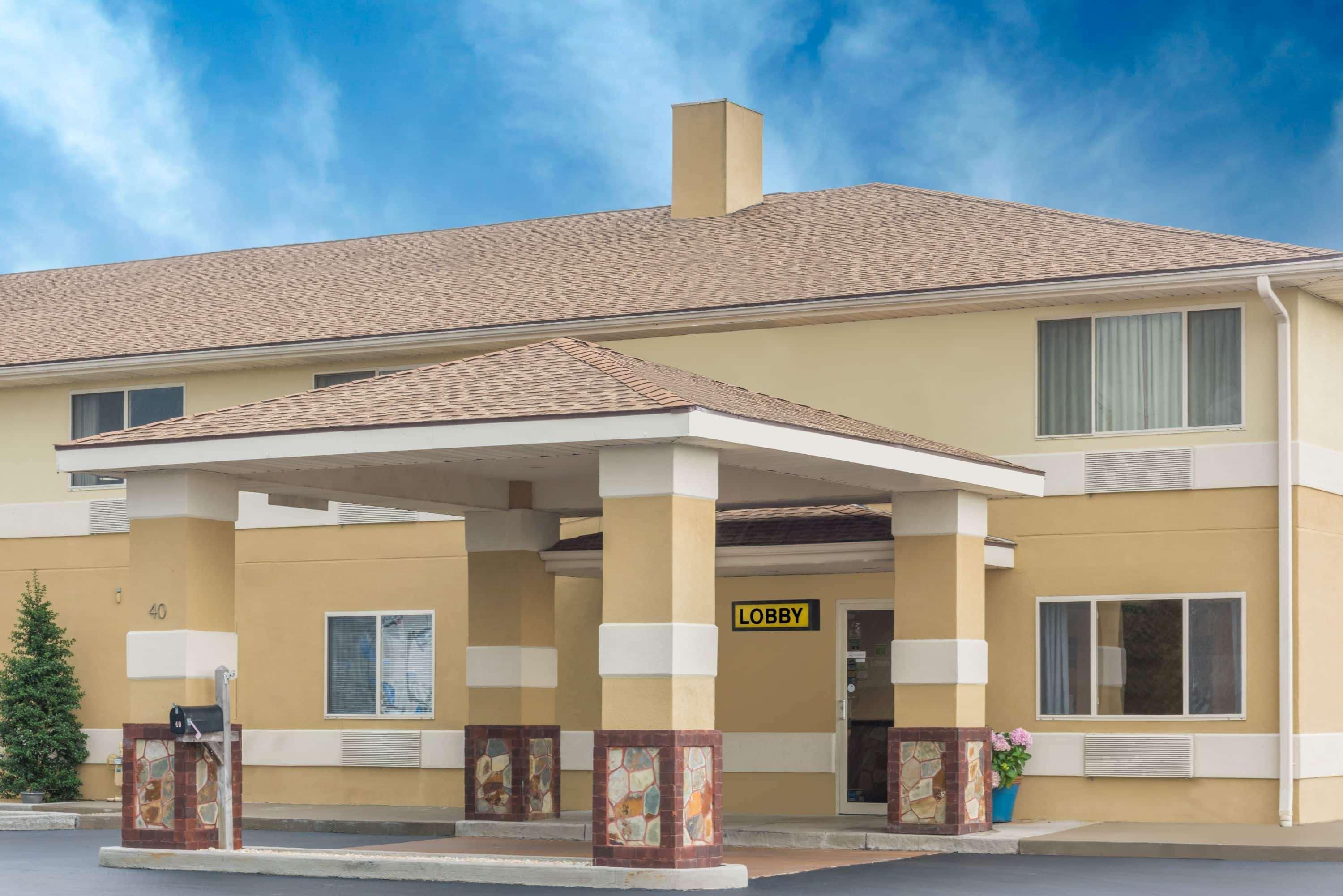 Super 8 By Wyndham Hanover Luaran gambar